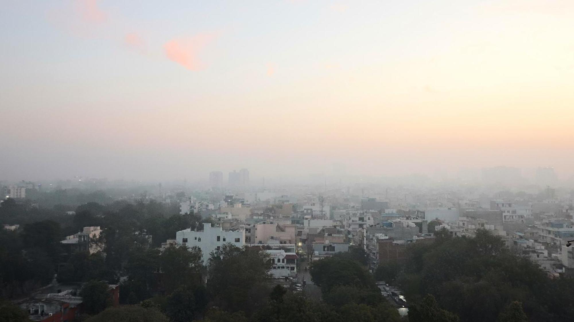 Skycity Hotel Gurgaon Exterior photo